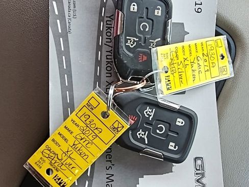 Used 2019 GMC Yukon XL SLT w/ Open Road Package image 33