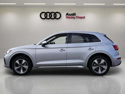 Used 2023 Audi Q5 2.0T Premium Plus w/ Premium Plus Package image 2