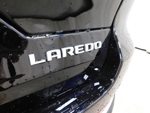 New 2026 Jeep Grand Cherokee Laredo X image 9