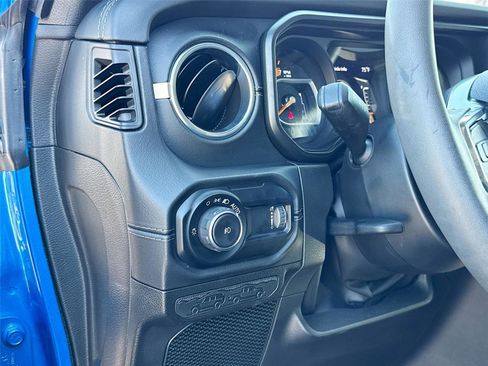 Used 2024 Jeep Wrangler Sahara w/ Technology Group image 10