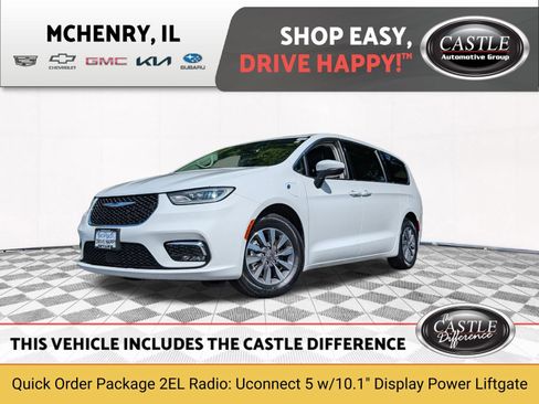 Used 2023 Chrysler Pacifica Touring-L FWD image 1