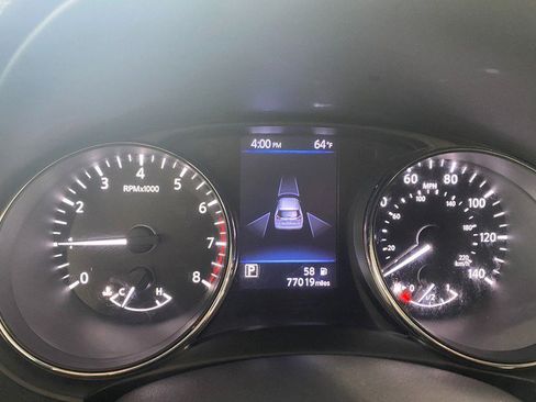 Used 2019 Nissan Rogue SV AWD/4WD image 22