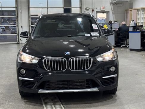 Used 2017 BMW X1 xDrive28i image 3