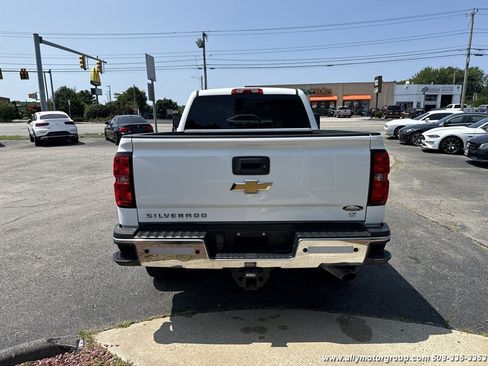 Used 2019 Chevrolet Silverado 2500 LT AWD/4WD image 6