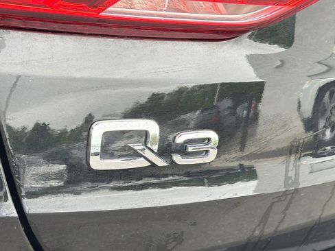 Used 2023 Audi Q3 2.0T Premium Plus AWD/4WD image 28