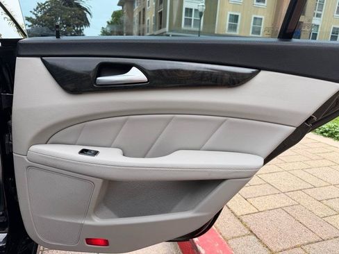 Used 2014 Mercedes-Benz CLS 550 image 72