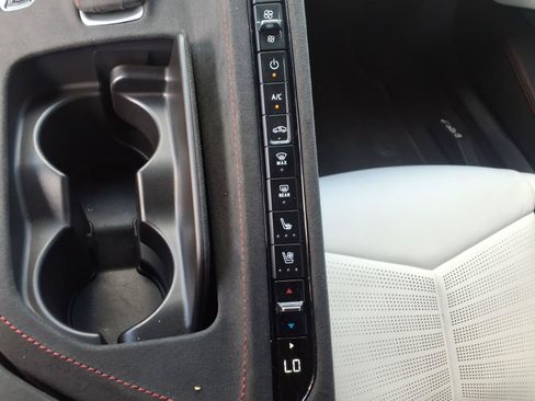 Used 2023 Chevrolet Corvette Stingray Premium Cpe RWD image 24