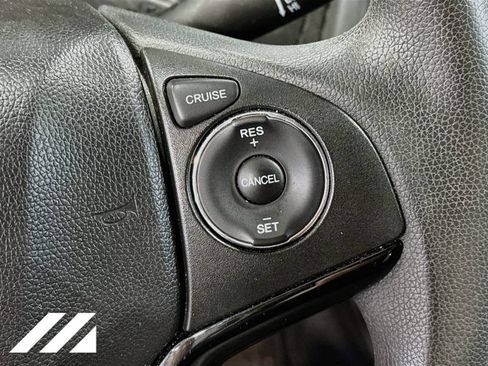 Used 2016 Honda HR-V LX image 13