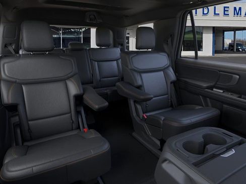 New 2026 Ford Expedition Tremor image 12