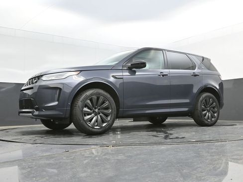 New 2025 Land Rover Discovery Sport S AWD/4WD image 37