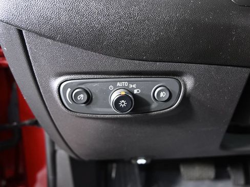 Used 2023 Chevrolet Equinox Premier AWD/4WD image 24
