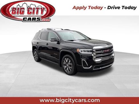 Used 2023 GMC Acadia SLE image 1