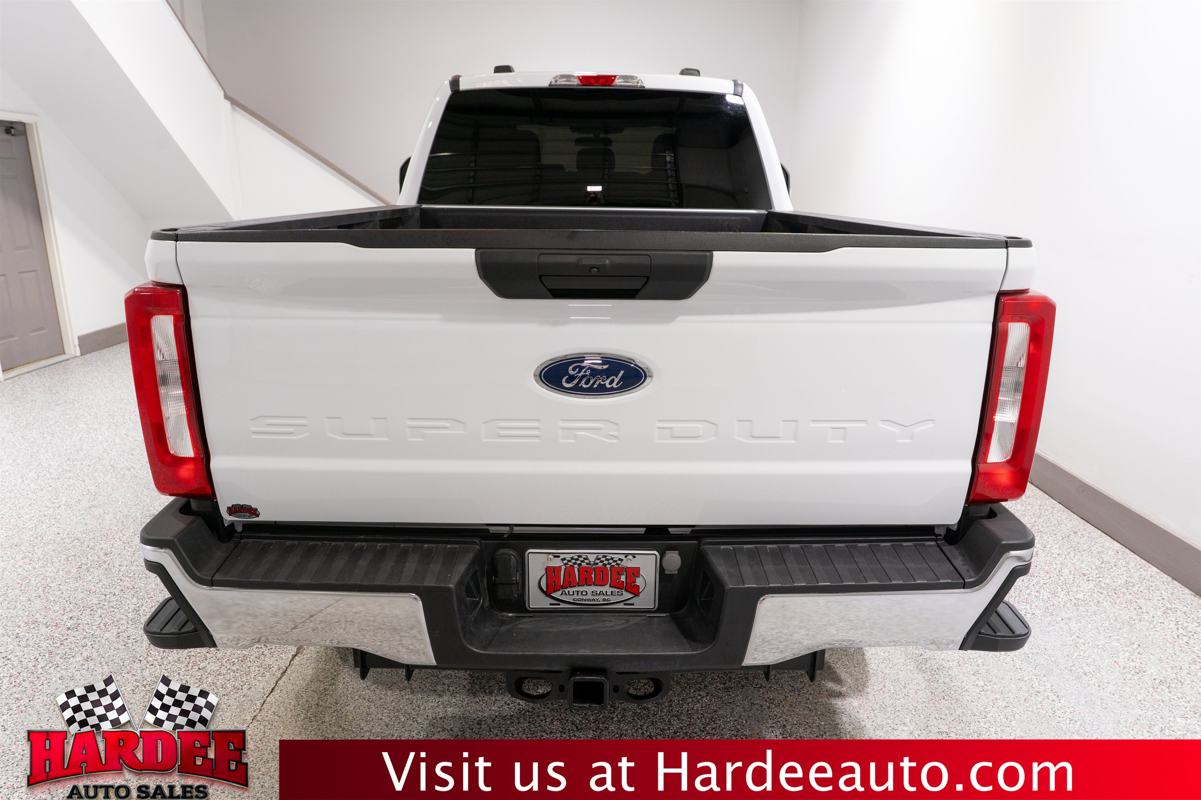 Used 2024 Ford F250 XLT w/ Snow Plow Prep Package AWD/4WD image 4