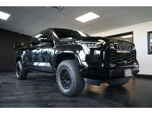 Used 2023 Toyota Tundra Platinum w/ Advanced Package AWD/4WD image 1