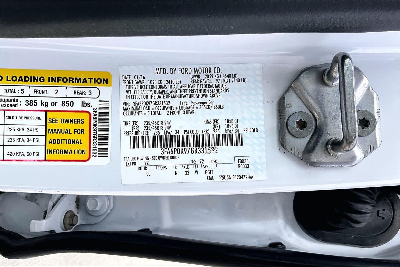 Used 2016 Ford Fusion Titanium FWD image 31