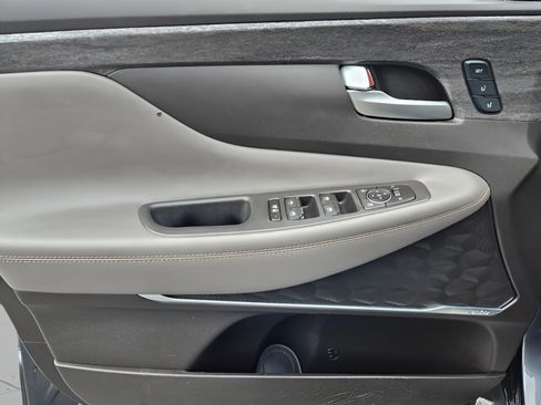 Used 2020 Hyundai Santa Fe Limited FWD image 13