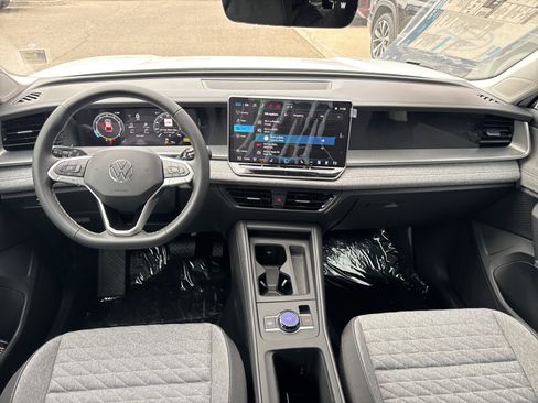 New 2026 Volkswagen Tiguan S image 18