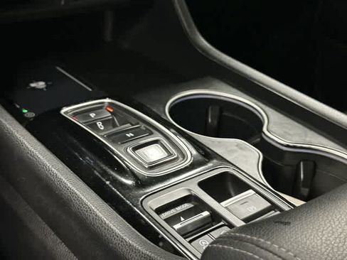 Certified 2023 Honda Pilot Touring image 25