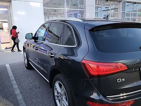 Used 2015 Audi Q5 2.0T Premium Plus image 2