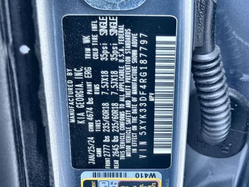 Certified 2024 Kia Sportage EX FWD image 29