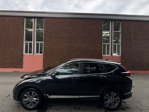 Used 2022 Honda CR-V Touring image 9
