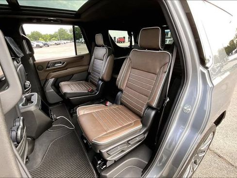 Used 2026 GMC Yukon Denali Ultimate AWD/4WD image 22