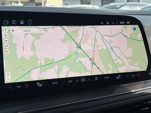 Used 2025 Chevrolet Tahoe LT w/ Comfort Package image 32