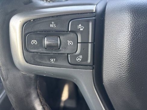 Used 2024 Chevrolet Silverado 3500 LT w/ Convenience Package image 25