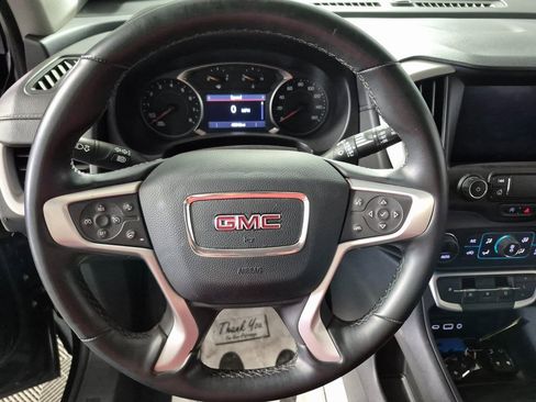 Certified 2024 GMC Terrain SLT image 11