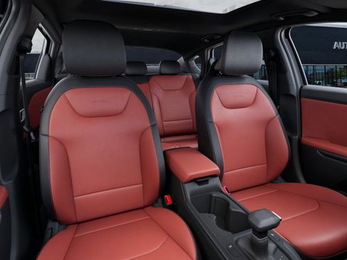New 2025 Kia K4 GT-Line image 15