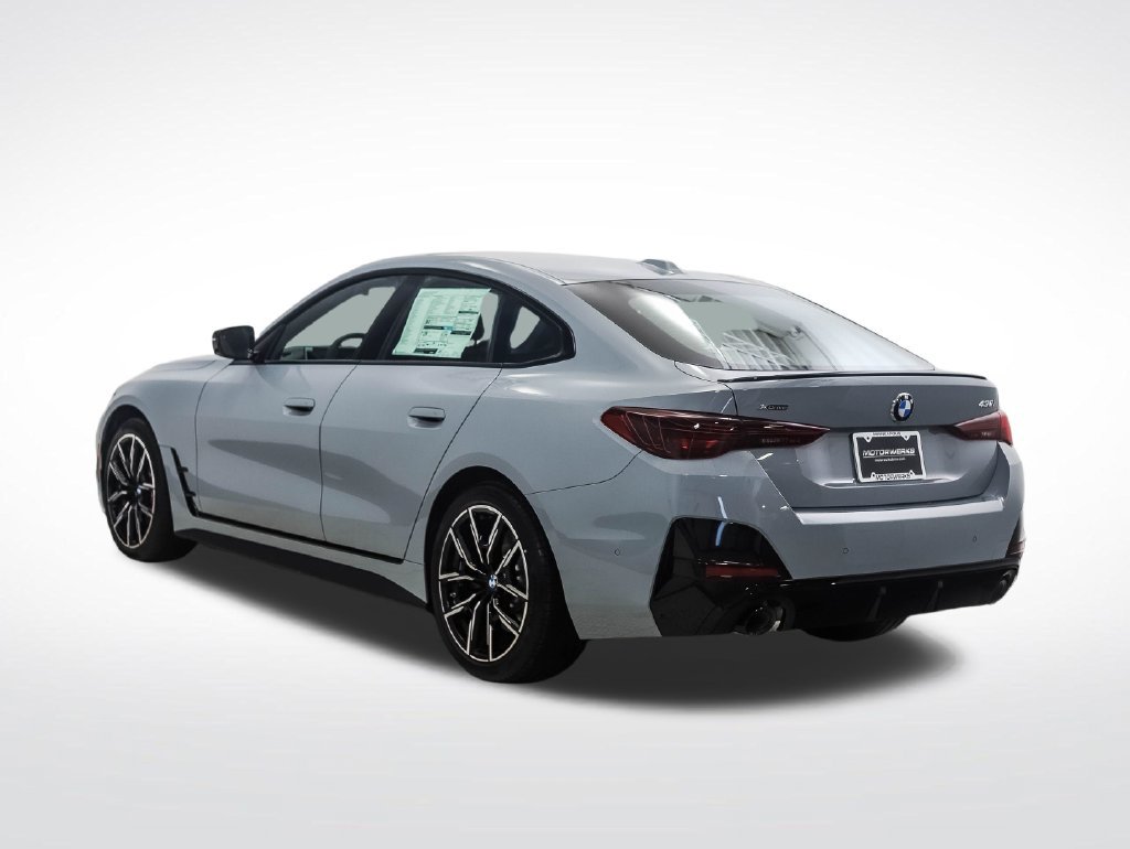 Used 2026 BMW 430i xDrive w/ M Sport Package AWD/4WD image 3
