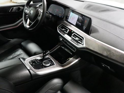 Used 2023 BMW X5 xDrive40i w/ Premium Package AWD/4WD image 6
