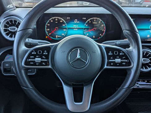 Used 2021 Mercedes-Benz A 220 image 20