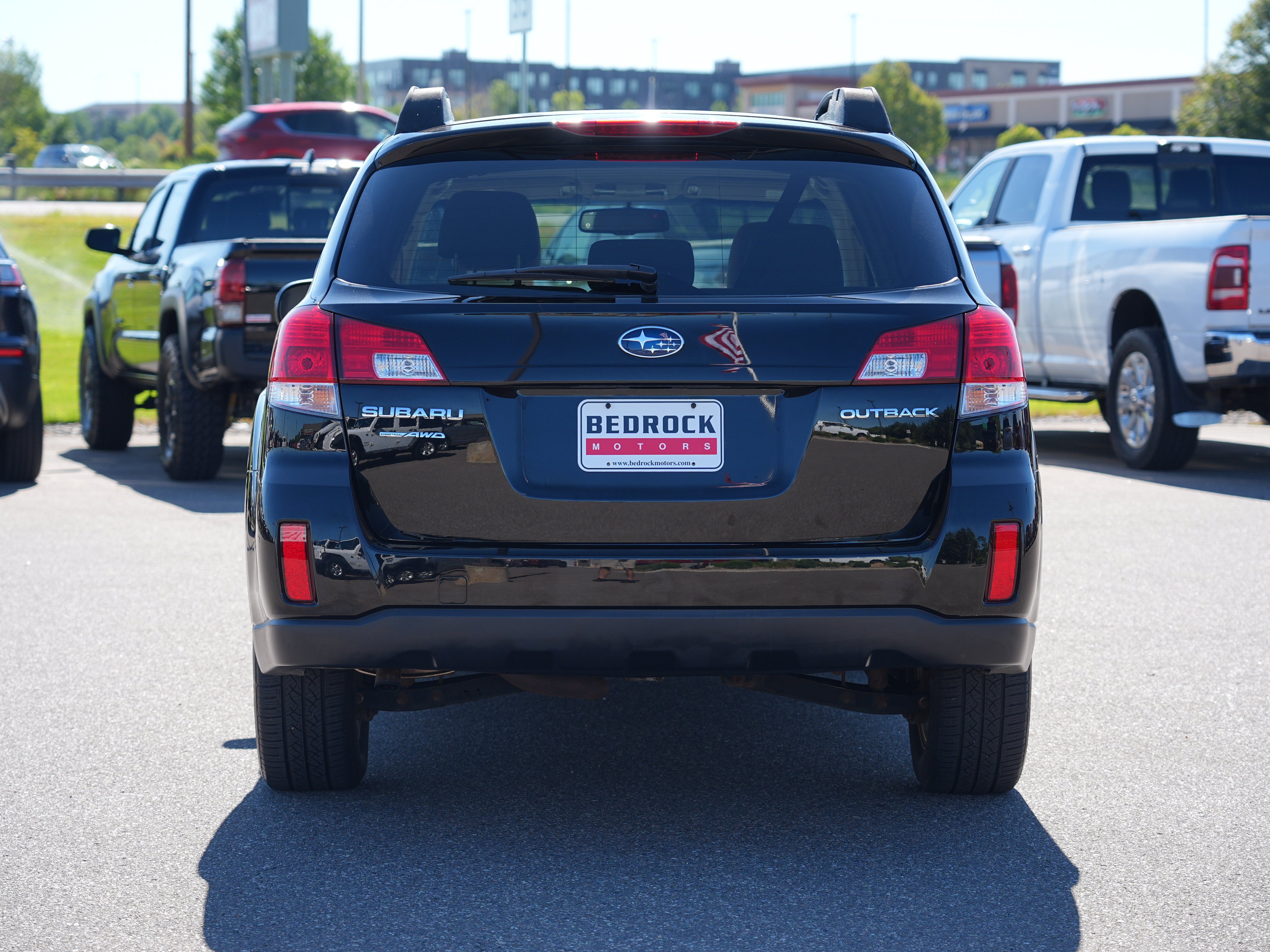 Used 2013 Subaru Outback 2.5i Premium AWD/4WD image 4