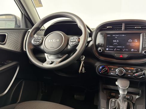 Used 2024 Kia Soul LX w/ Option Group 015 FWD image 26
