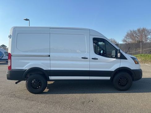 Used 2023 Ford Transit 250 Medium Roof AWD image 2