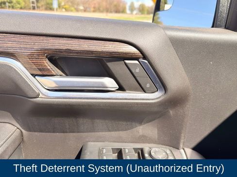 Used 2023 GMC Sierra 1500 Elevation image 26