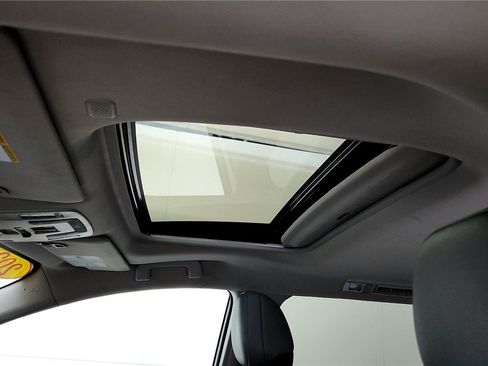 Certified 2024 Toyota Sienna XLE image 17