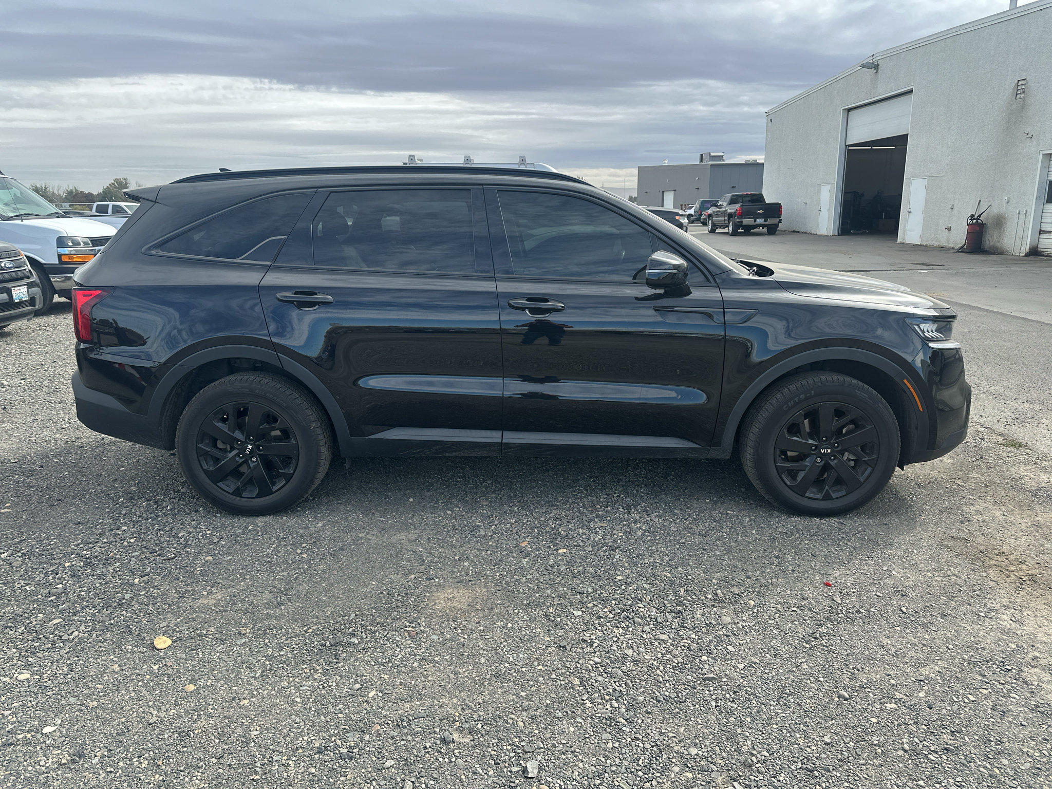 Used 2021 Kia Sorento S AWD/4WD image 3