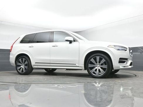 Used 2023 Volvo XC90 B6 Ultimate w/ Protection Package Premier AWD/4WD image 39