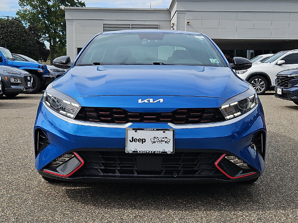 Used 2023 Kia Forte GT-Line w/ GT-Line Technology Package FWD image 2