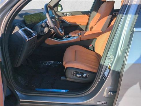 Certified 2026 BMW X5 xDrive40i image 17
