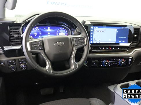 Used 2024 Chevrolet Silverado 1500 RST image 17