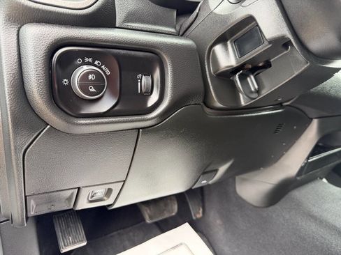 Used 2025 RAM 2500 Tradesman AWD/4WD image 18