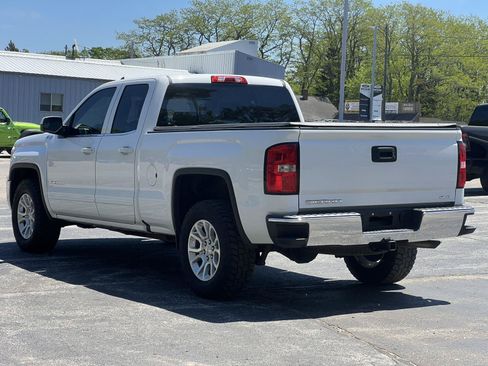 Used 2017 GMC Sierra 1500 SLE w/ SLE Value Package AWD/4WD image 12