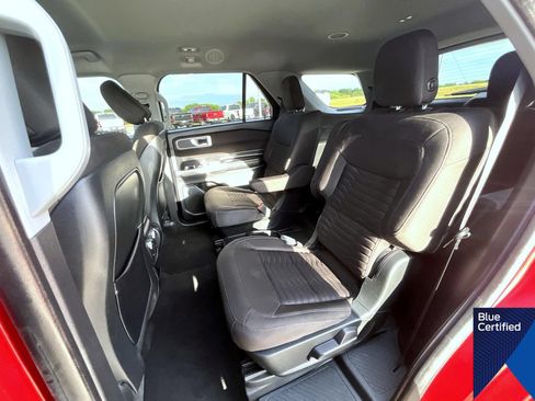 Certified 2020 Ford Explorer XLT w/ Comfort Package AWD/4WD image 22