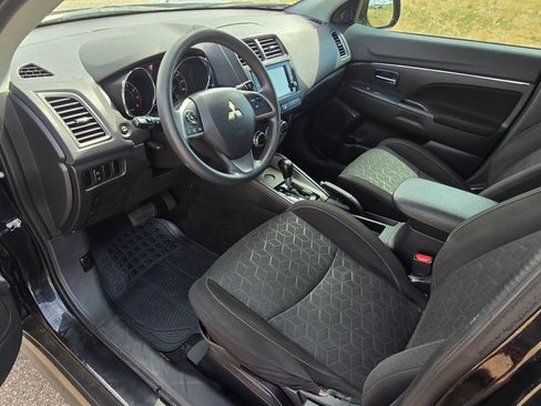 Used 2021 Mitsubishi Outlander Sport LE FWD image 24