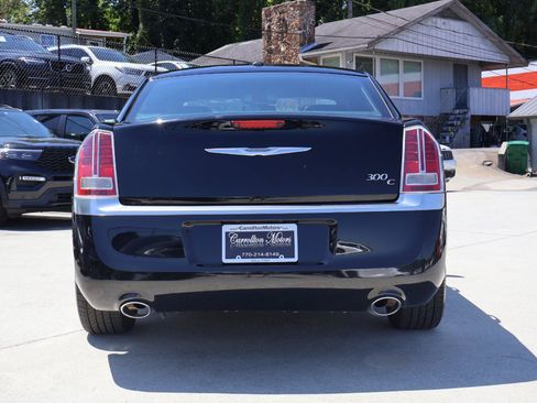 Used 2012 Chrysler 300 C Luxury Series RWD image 5