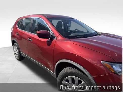 Used 2016 Nissan Rogue S AWD/4WD image 14
