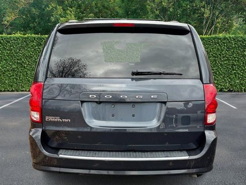 Used 2013 Dodge Grand Caravan SXT w/ UConnect Hands-Free Group image 8
